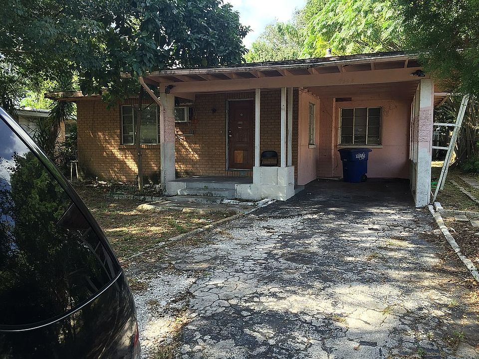 1st image of 9308 N 17th St