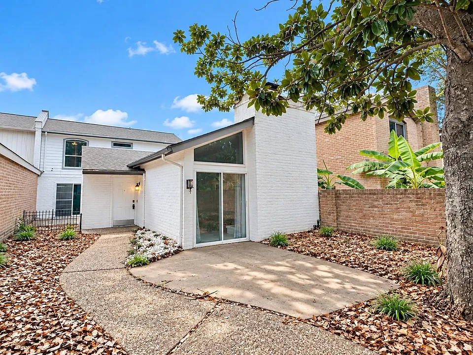 4714 N Cashel Cir