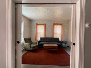 286 Spring St #1, Saint Johnsbury, VT 05819