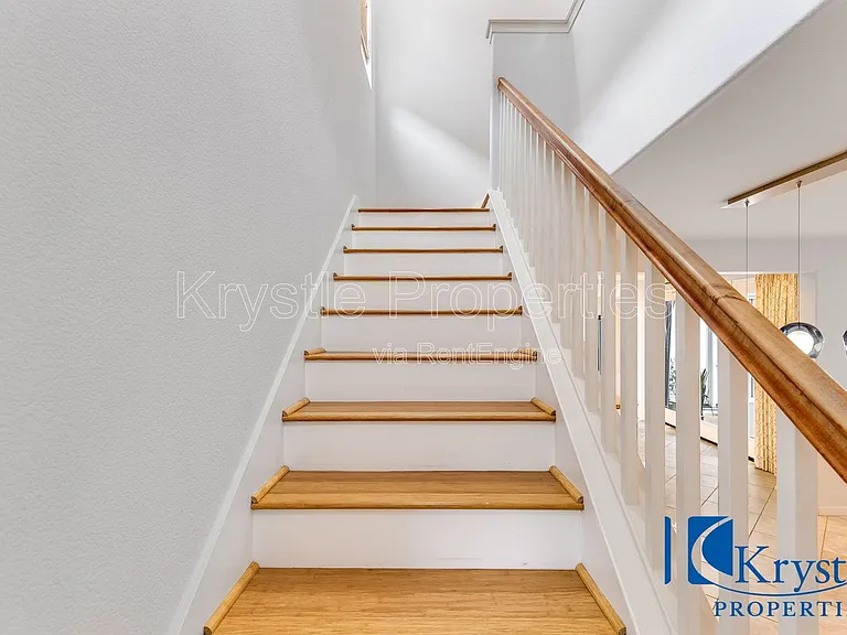 1010 Madrone Ave — Photo 14