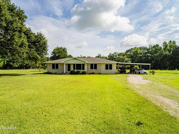 1175 Courtableau Hwy, Arnaudville, LA 70512