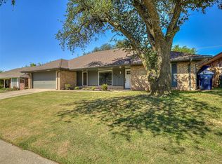 6917 Woodridge Ave, Oklahoma City, OK 73132