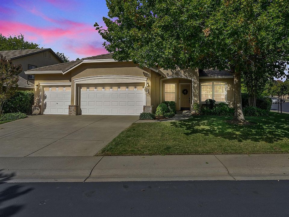 1st image of 3425 Cabrito Dr