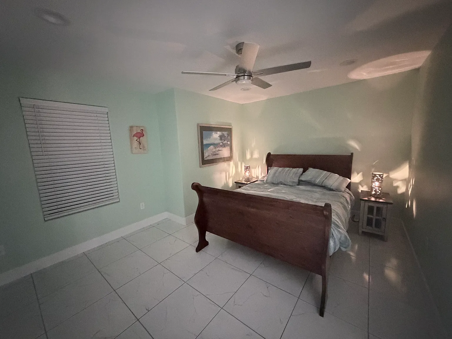 1 bed, 800 sqft, $1,600 — Photo 2