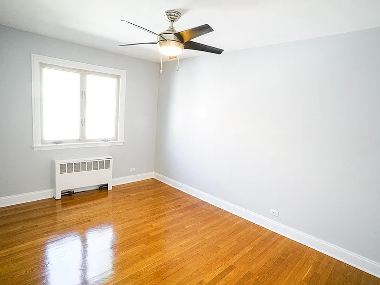 4889-91 N. Ashland Ave. — Photo 16