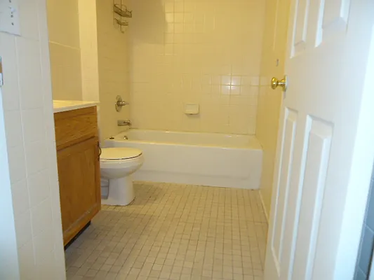 Rented by Hakeem Shahid, LREB | media 9