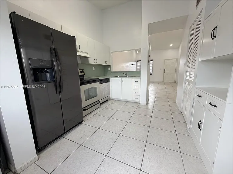6445 SW 130th Pl #610 — Photo 4