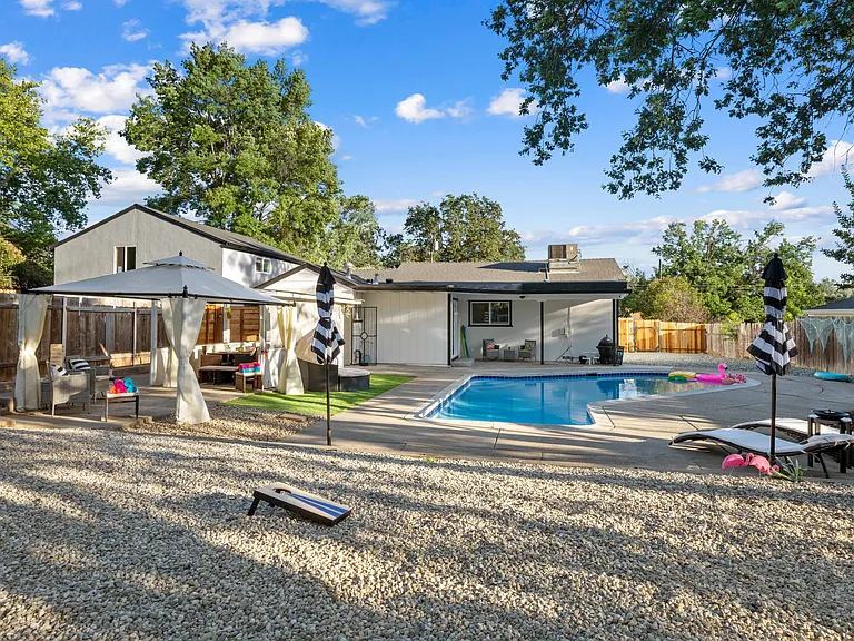 7569 Baird Way #A — Photo 67