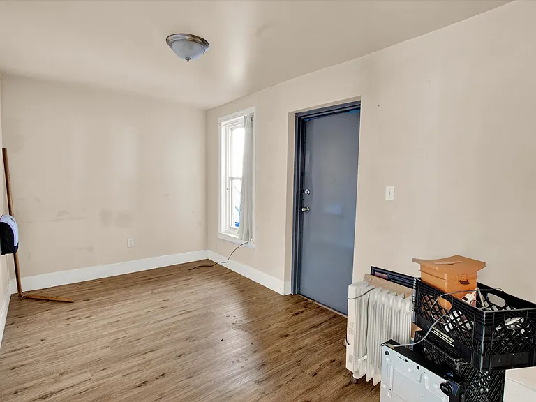531 Chestnut St #3 — Photo 4