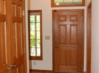 3908 Beaver Ridge Trl, Cedar Falls, IA 50613