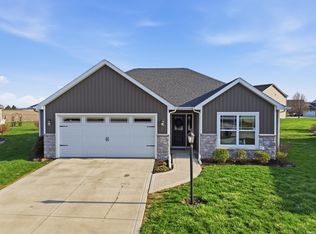 10410 Chesterhills Ct, New Haven, IN 46774