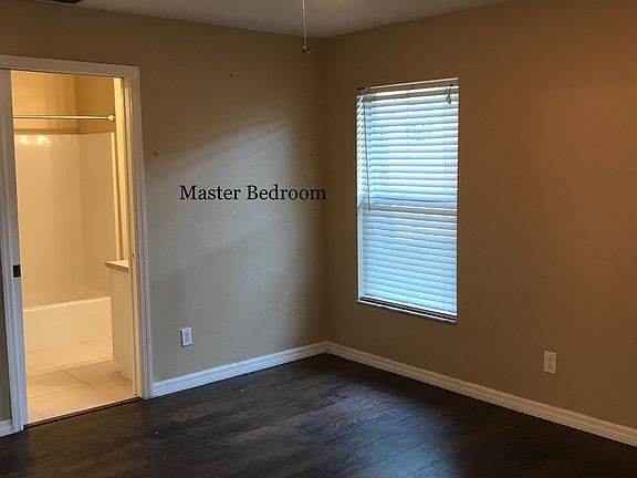 5th image of 2713 SW 22nd Ave