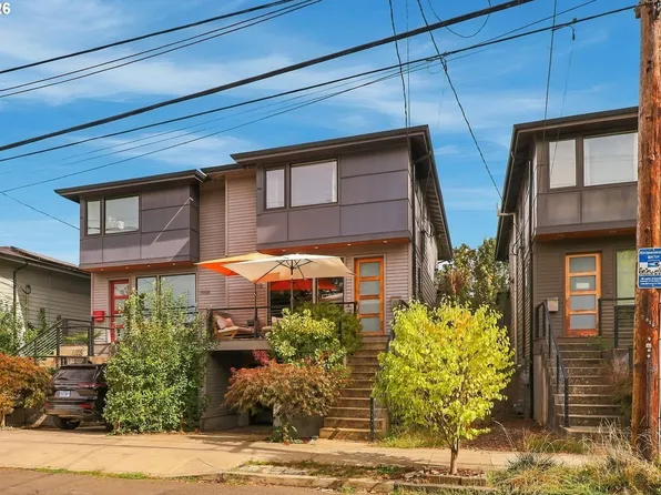 3918 SE 34th Ave, Portland, OR 97202