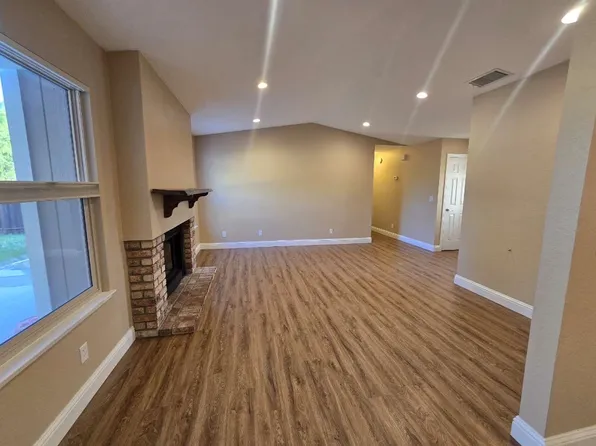 270 Timberline Ln, Auburn, CA 95603