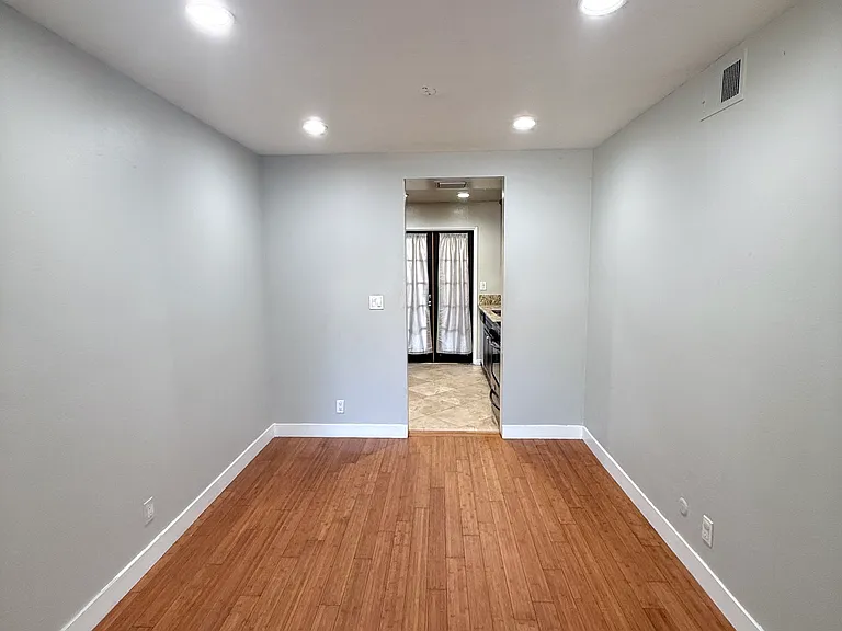 4821 Maytime Ln — Photo 13