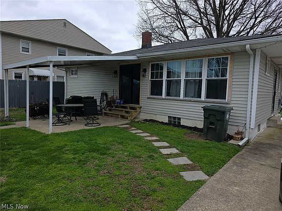 3rd image of 3605 Birchdale Rd NW