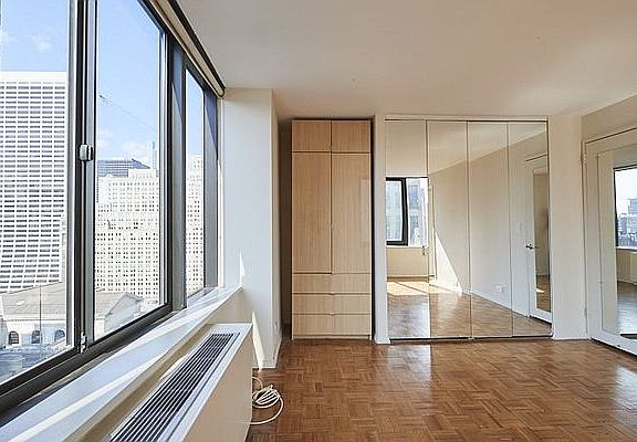 5th image of 445 5th Ave #22C