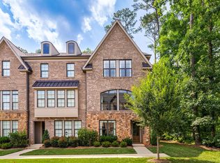 1611 Wooster St, Raleigh, NC 27607