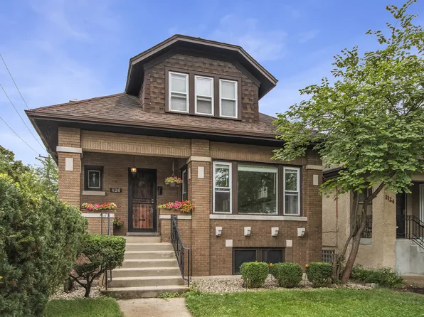 1126 N Humphrey Ave, Oak Park, IL 60302