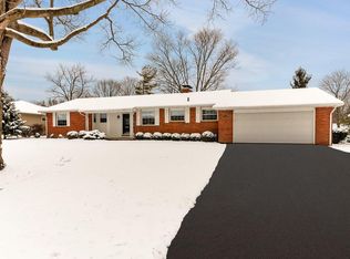 3900 Chiselhurst Pl, Columbus, OH 43220