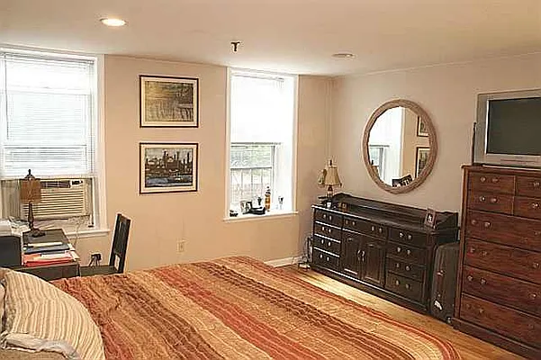 Sold by Hudson Place Realty | media 3