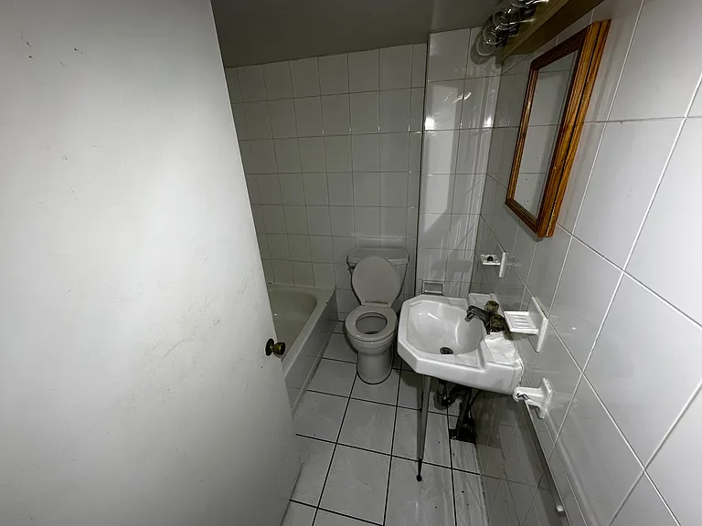 6 Catawba Ave #7 — Photo 6