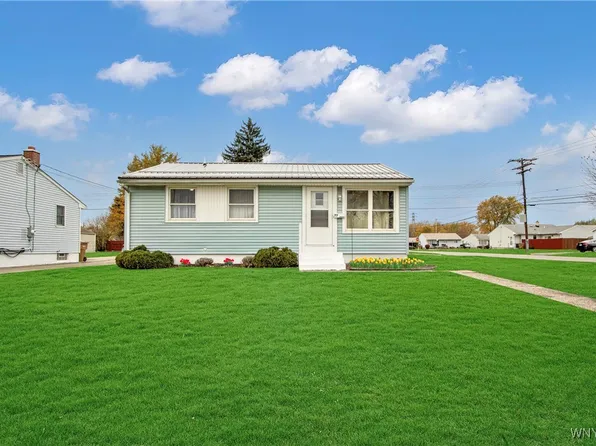 77 S Colby St, Cheektowaga, NY 14206