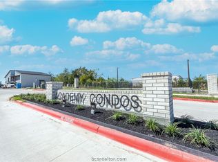 1326 Prairie Dr #112, Bryan, TX 77803