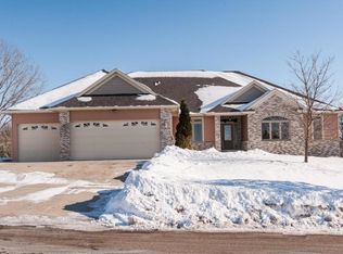 1916 Shannon Oaks Blvd NE, Rochester, MN 55906