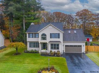 120 Country Walk Rd, Schenectady, NY 12306