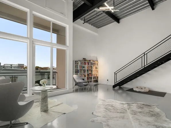 950 Broadway APT 14, Chelsea, MA 02150