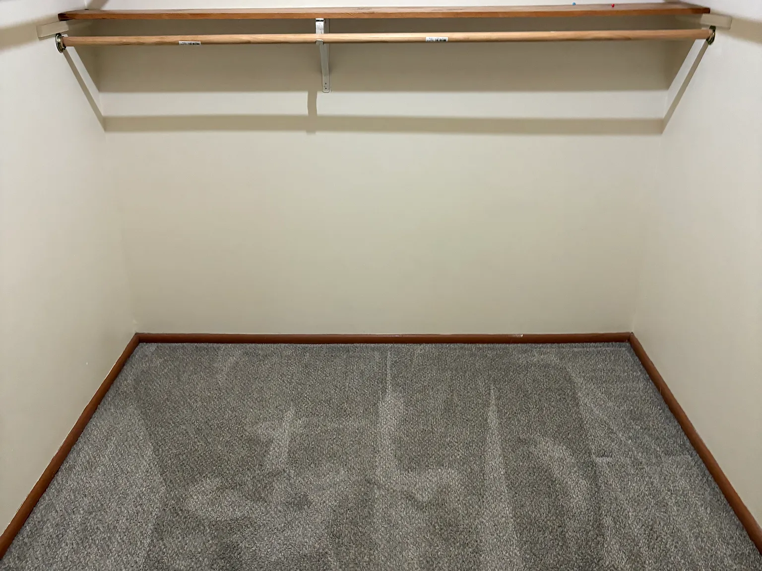 2 bed, 850 sqft, $1,400 — Photo 1