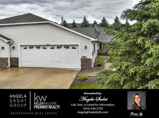 7616 Newbury Rd, Woodbury, MN 55125