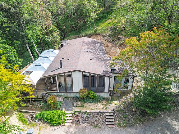 4th image of 767 Bailey Dr