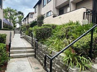 955 Postal Way APT 27, Vista, CA 92083
