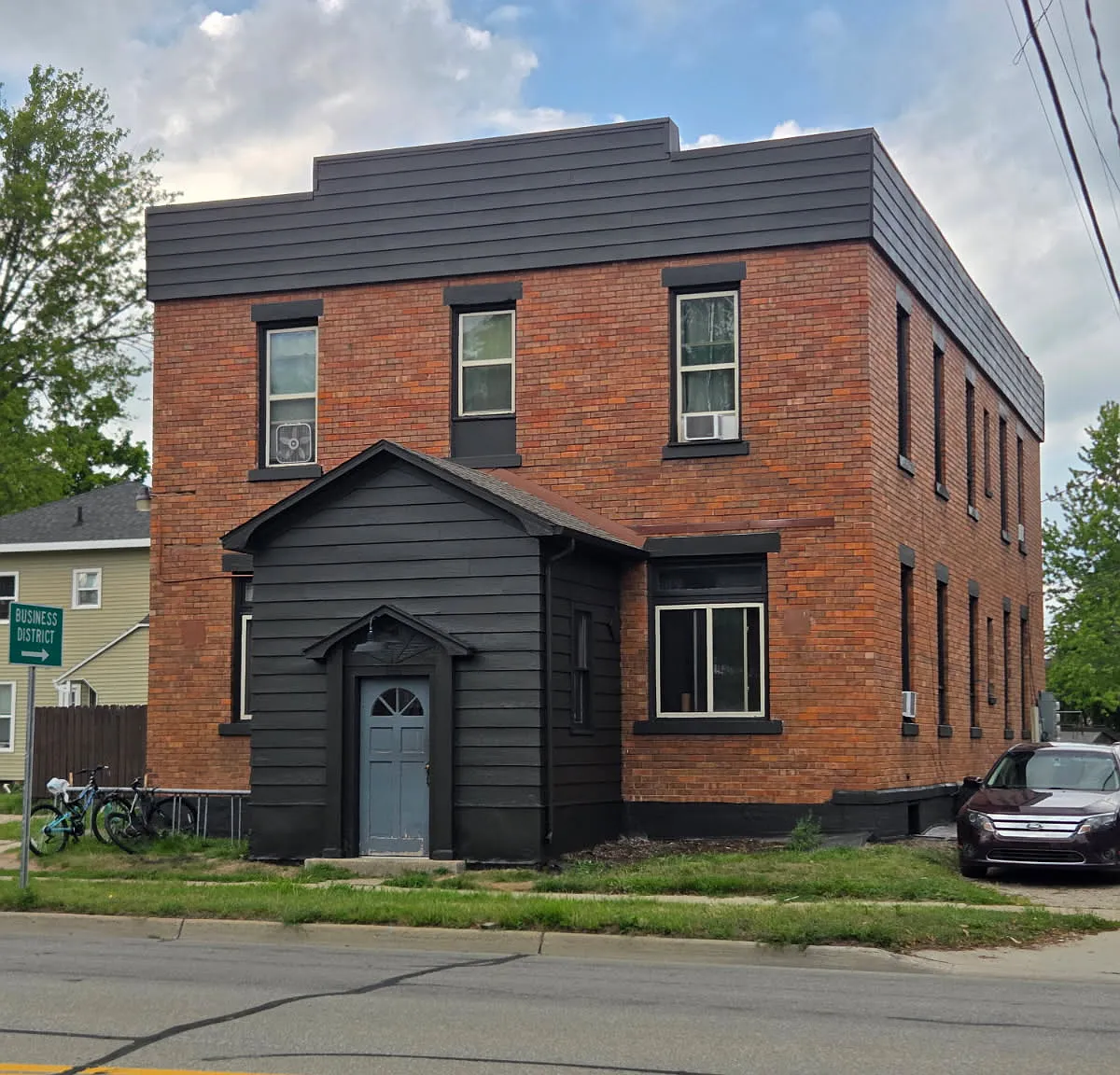 1 bed, $750 — Photo 1