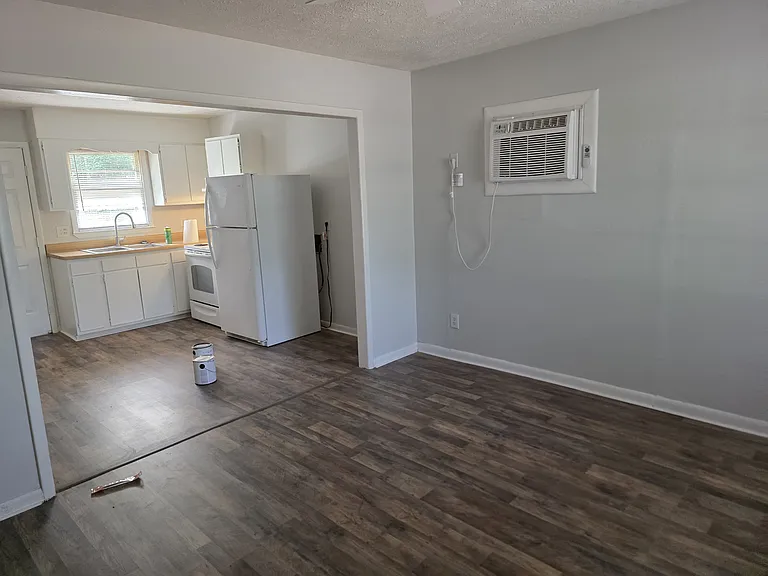 2139 Goins Dr — Photo 6
