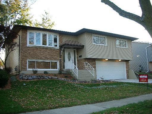 1st image of 7745 W 165th Pl