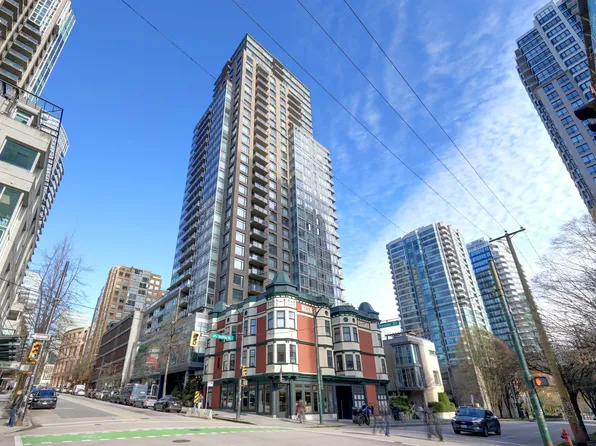 888 Homer St #3102, Vancouver, BC V6B 0H7