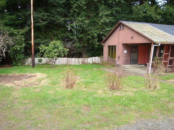 3rd image of 6112 Beechwood Dr