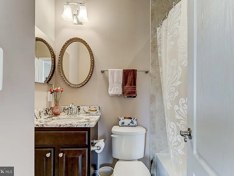 1447 Decatur St — Photo 12