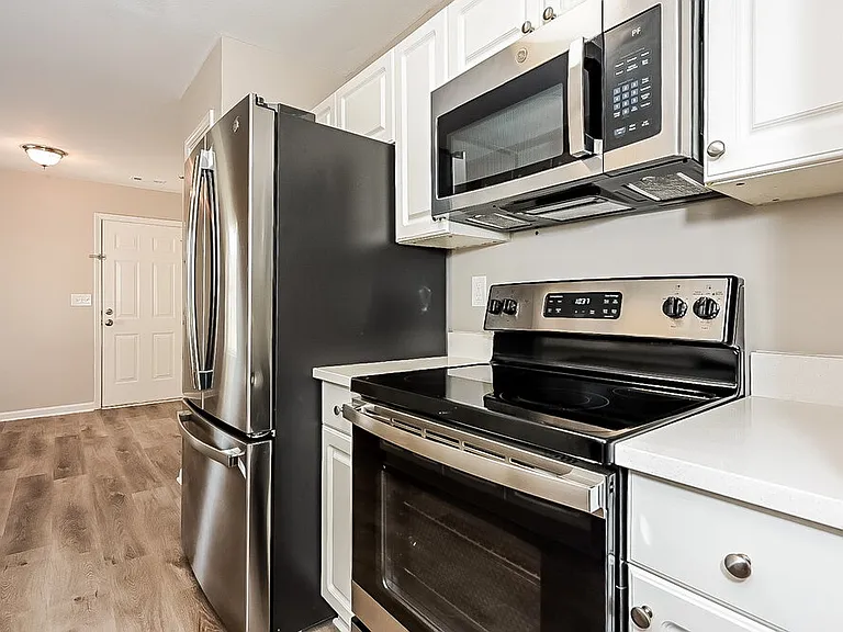 3060 Century Ln — Photo 6