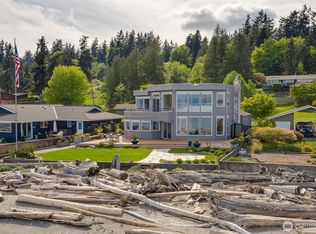 6779 Columbia Beach Drive, Clinton, WA 98236