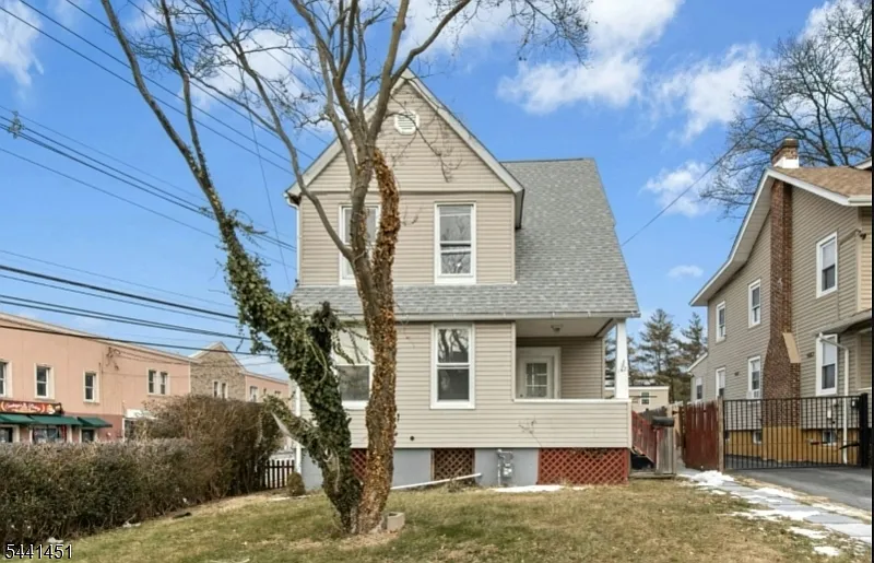 162 W 2nd Ave