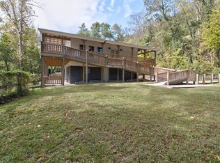 174 Hidden Grove Ln, Winchester, KY 40391