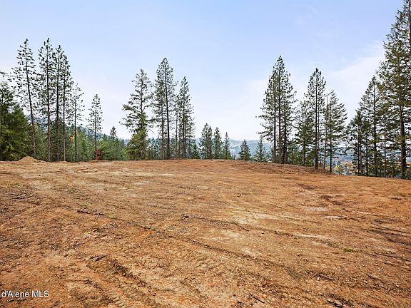 4th image of 605 Maude Ridge Rd