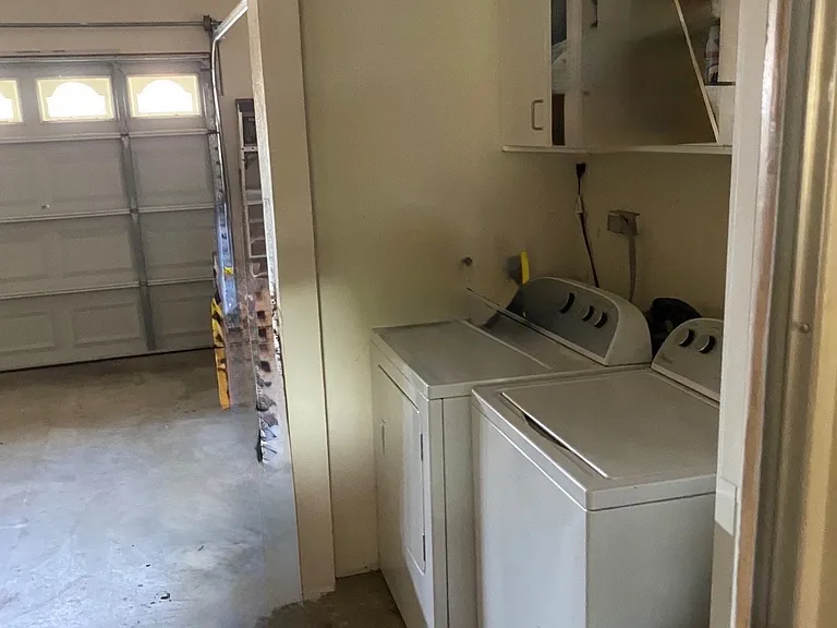 4494 E Indianapolis Ave — Photo 12