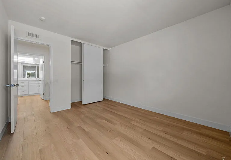 7966 Camino Tranquilo — Photo 20