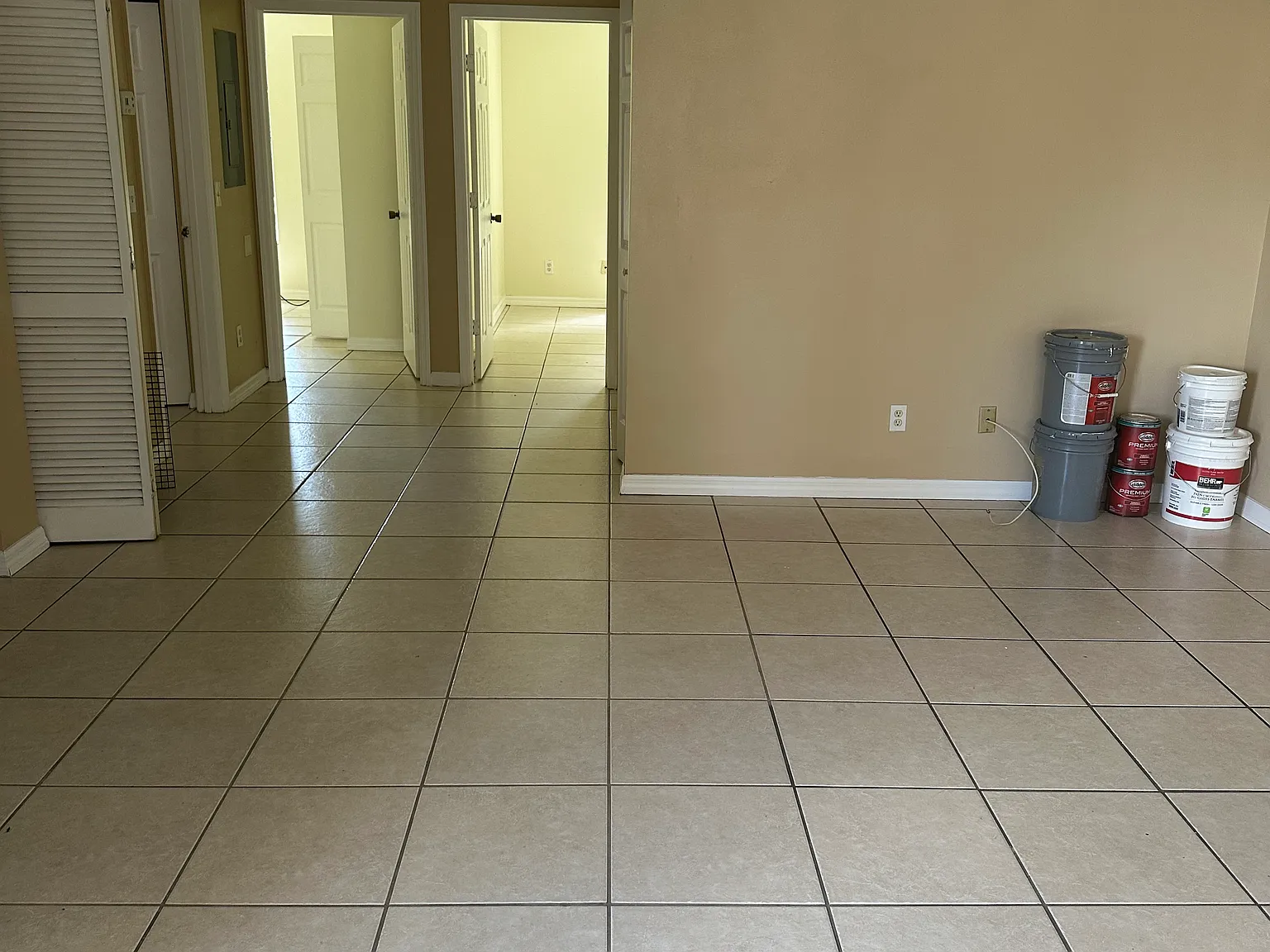 2 bed, $1,250 — Photo 4