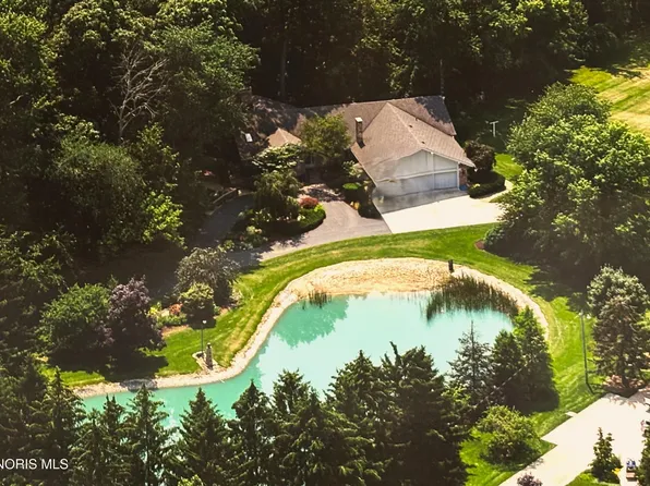 1440 S Stadium Rd, Oregon, OH 43616